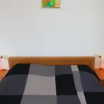 Viktoria Апартамент *