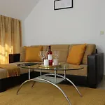 Viktoria Апартамент Царево